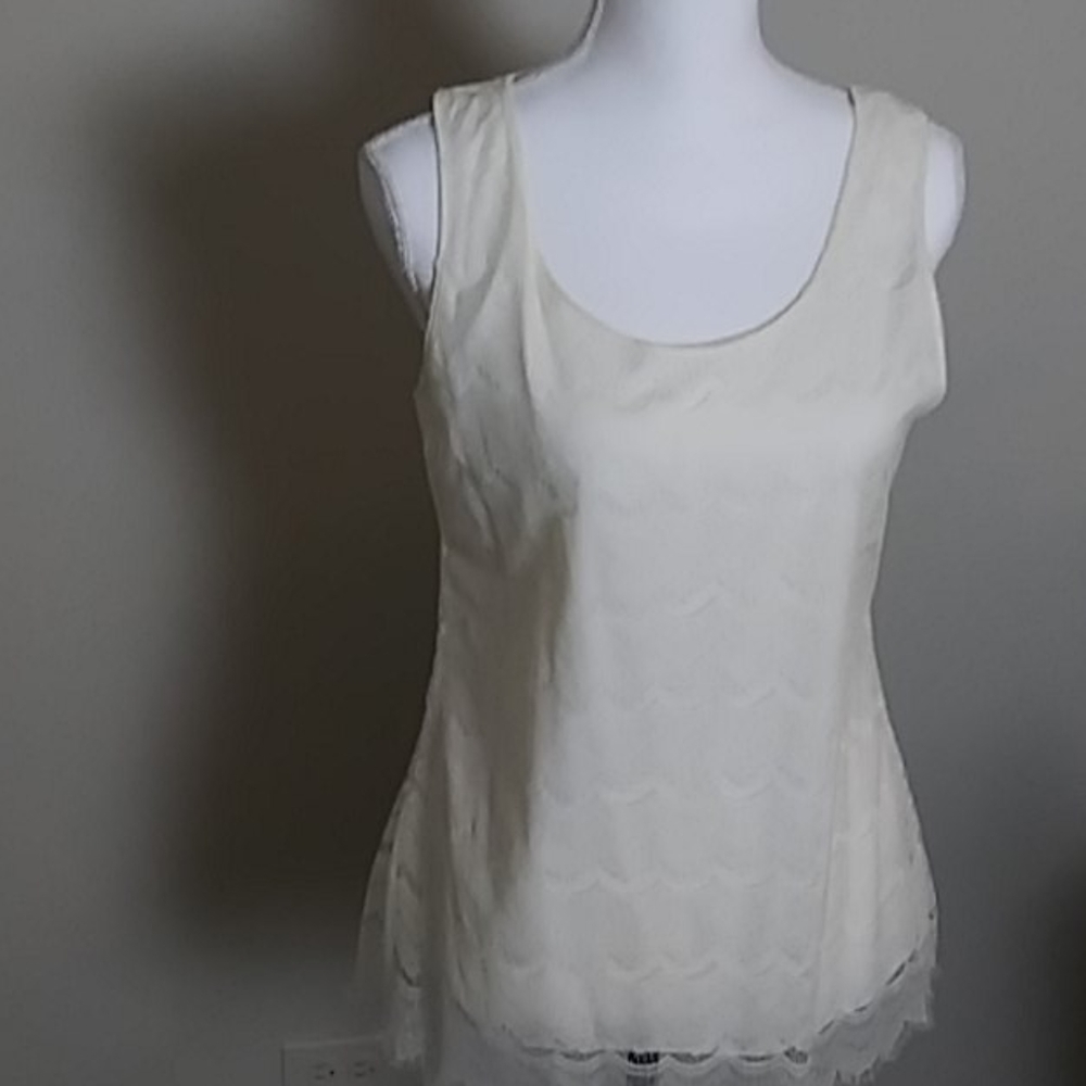 Banana Republic lace top